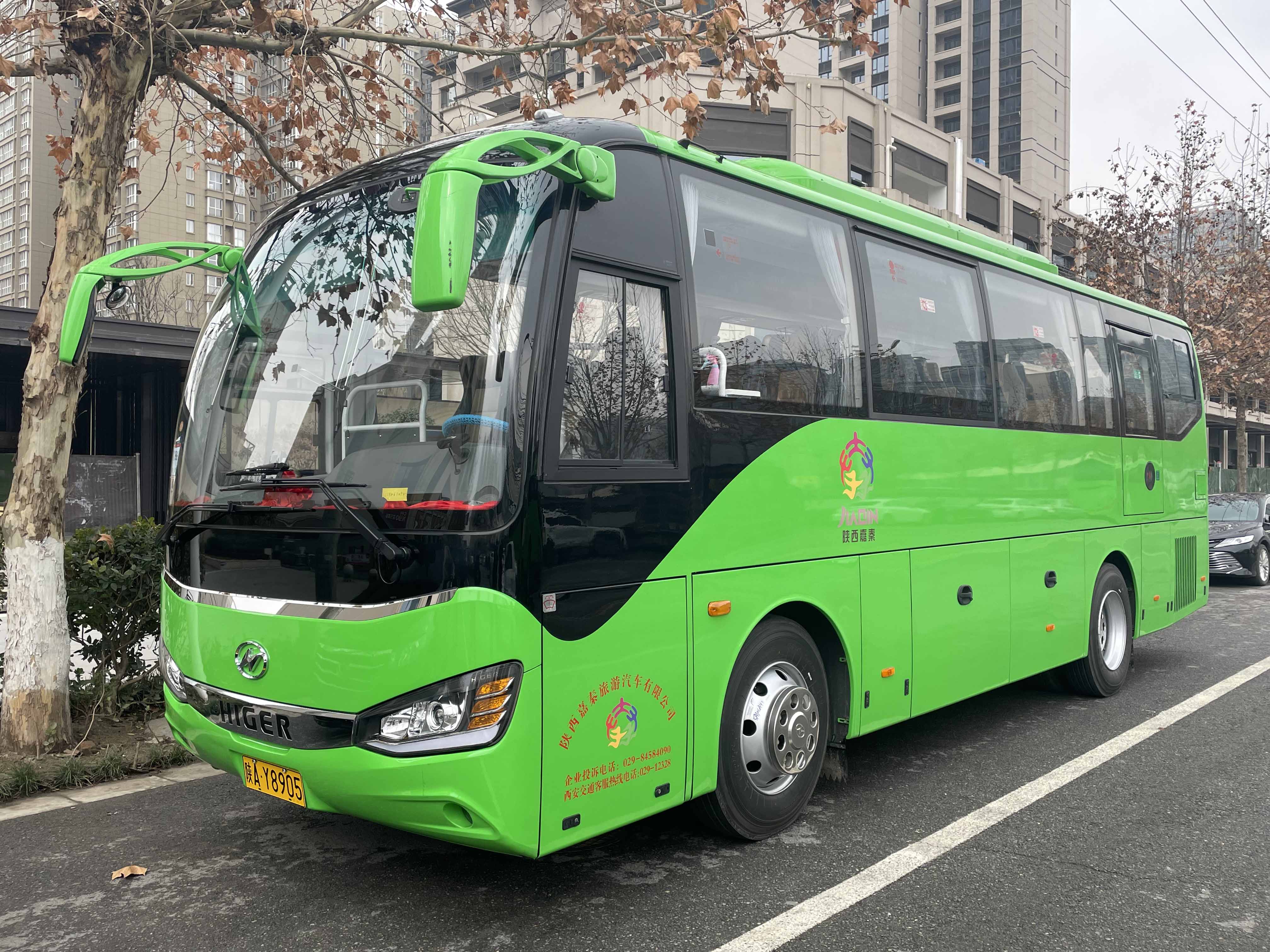 39座豪华大巴